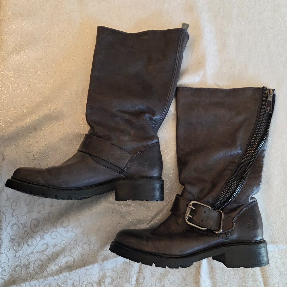 Women's Frye Boots, size 7B